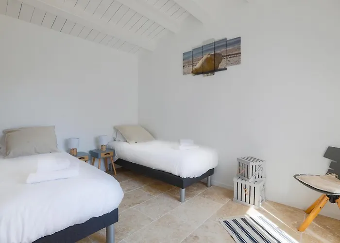 A 550m De La Plage, Maison Pour 4 * Saint-Martin-de-Ré