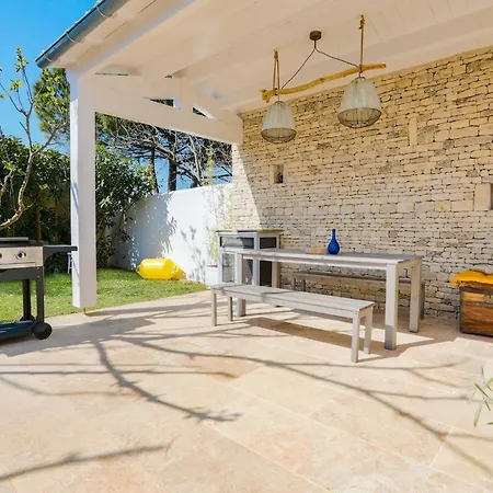 A 550m De La Plage, Maison Pour 4 *